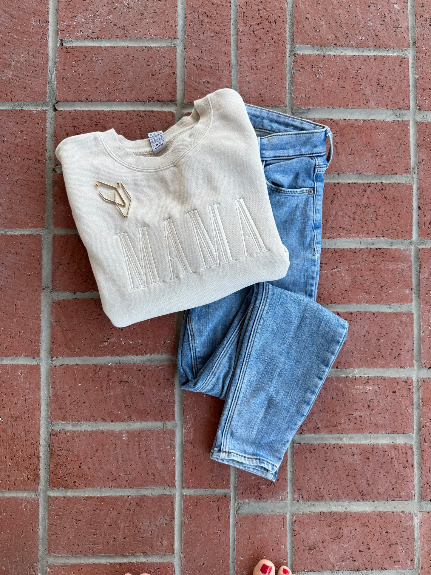 The Chic Mama Premium Crewneck