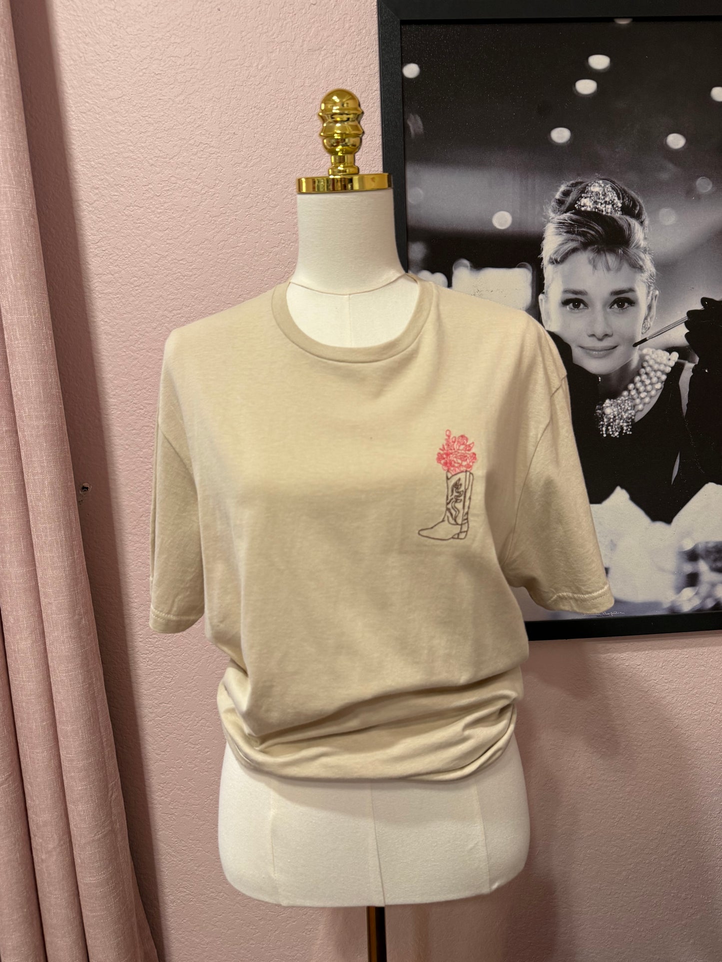Dainty Boot Tee