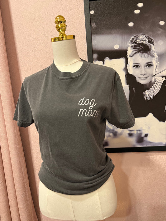 Dog Mom Tee